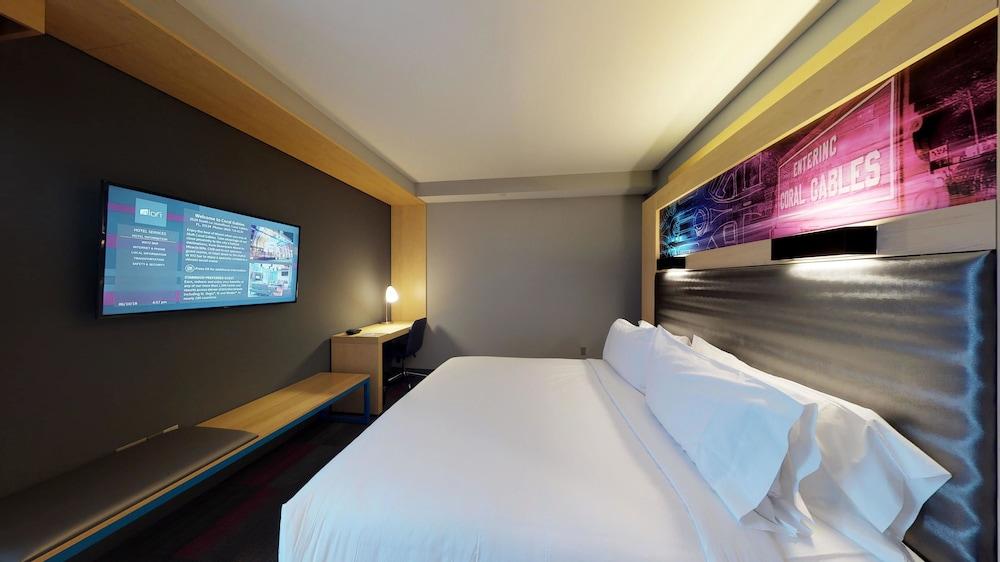 Aloft Coral Gables Hotel Exterior photo